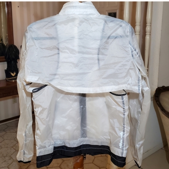 Without Walls Windbreaker - Picture 3 of 7